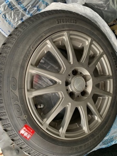 185/60r15 5穴スタッドレスタイヤ4本❗️シエンタに使用してました