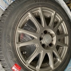 185/60r15 5穴スタッドレスタイヤ4本❗️シエンタに使用してました