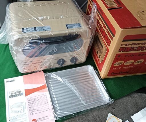 ★未使用‼おしゃれでカワイイ(*^_^*) お届け可！★【TWINBIRD】ツインバード  オーブントースター  TS-4015