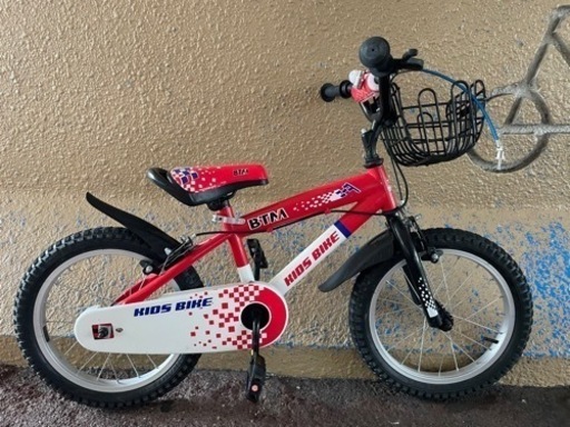 【受け渡し予定者決まりました】BTM 子ども自転車、美品、16インチ、補助輪