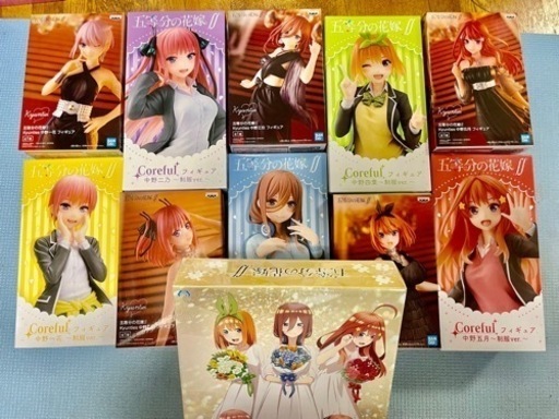 未開封　五等分の花嫁　ドレス&制服フィギュアセット+オマケでジグソーパズル