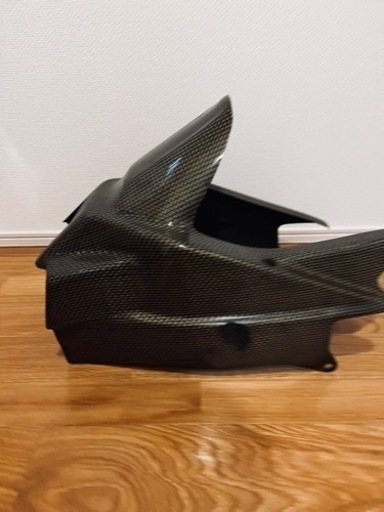 隼　インナーフェンダー