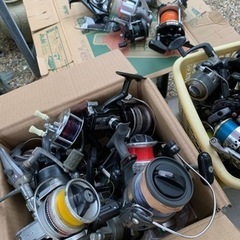 中古リール500円からの画像