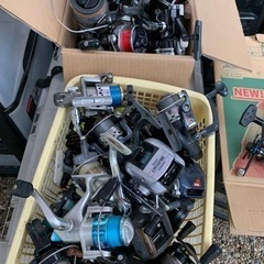 中古リール500円からの画像