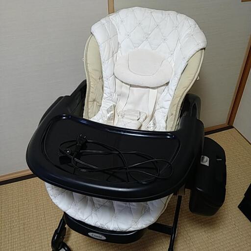 combi　コンビ　電動ハイローチェア