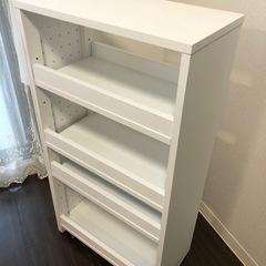 【お引取り先決まりました】キャスター付き隙間ラック（24㎝幅）の画像