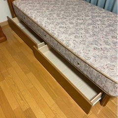 フランスベッド　シングル　西川布団マットレスの画像