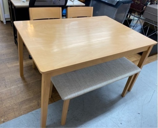 R336 NITORI ダイニング4セット、椅子2脚+ベンチ一個、幅120cm 美品