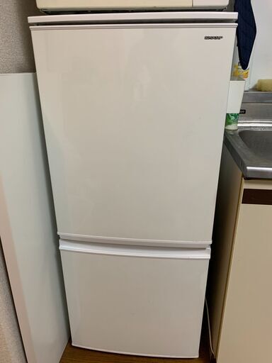 SHARP 冷蔵庫 137L