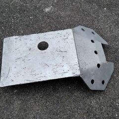 ジェベル200用自作アンダーガードの画像