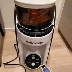 【訳あり】自動調乳機　baby brezza 変圧器付き