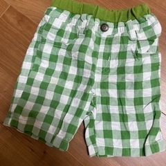 半ズボンと長ズボンの画像