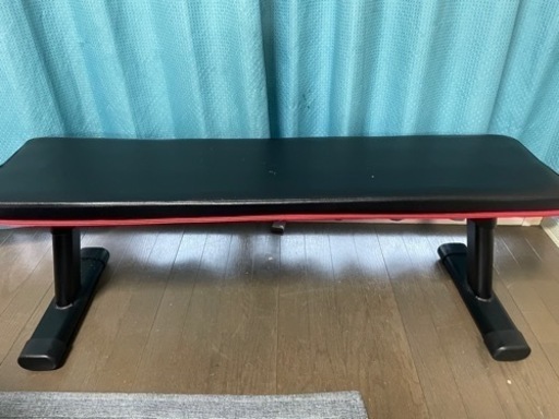 ベンチ、ダンベル