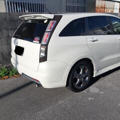 7人乗り！　低走行46500キロ！！　ホンダ　ストリームの画像