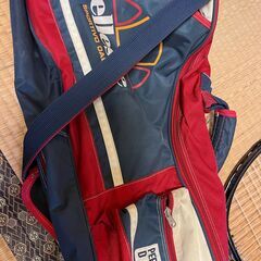 テニスラケット　テニスバッグ ellesse yonex【10月2日（日）11-15時に車で取りに来ていただける方限定】の画像