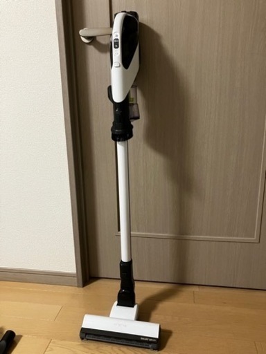 HITACHI スティック掃除機 2019年製