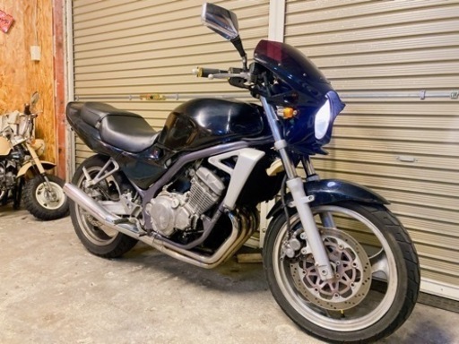 カワサキ　バリオス　配送可能　支払いは現金or振り込みも可能　くろ