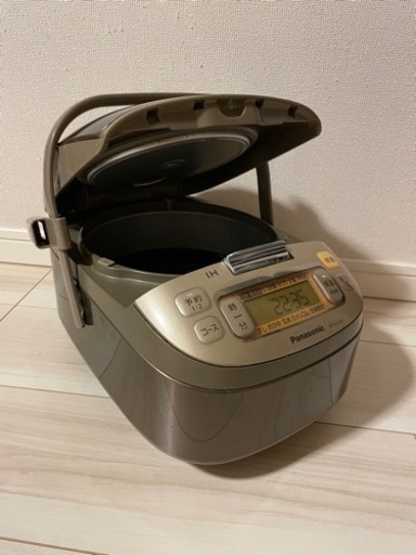 炊飯器　パナソニック　5号炊き