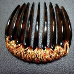 コレットマルーフのヘアコーム