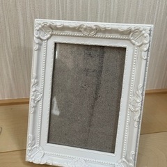 ⭐︎アンティーク柄写真立て L判（ホワイト）