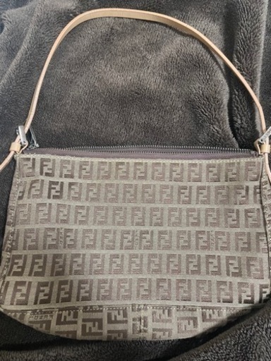 FENDI ズッキーノ