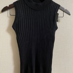 【48】黒　ニットノンスリーブ　フリーサイズ