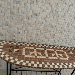 中古、修理品、壁際に置くタイプのガーデンテーブルの画像