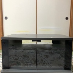 テレビラック