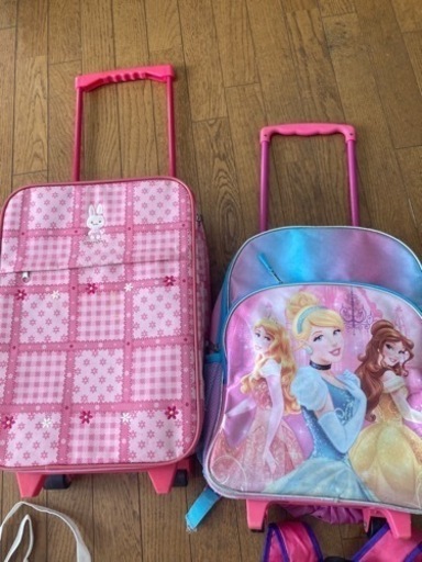 大幅値下げ！大量??? 女の子バック、リュックなど27点まとめ売り