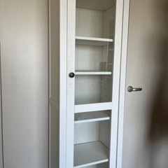 IKEA  白食器棚　スリム