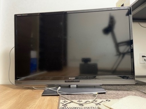 SHARP 46型液晶テレビ2011年製