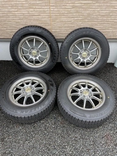 スタッドレスタイヤ vrx2 175/70R14 21年製 ワンシーズンのみ ポルテ