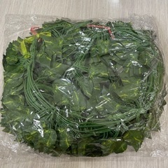 造花的なツタ