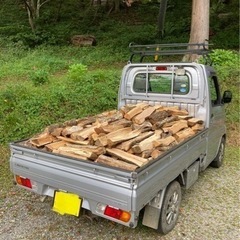 すぐに使える乾燥済み広葉樹薪　1立米¥36000配達料込みの画像