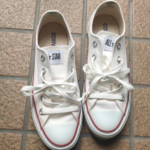 美品！CONVERSE（コンバース）白スニーカー23cm