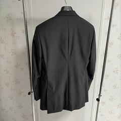 BEAMS　三つボタンスーツの画像