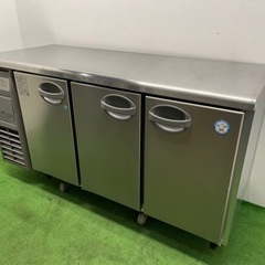 フクシマガリレイ　業務用　台下冷凍冷蔵庫　３０６L　コールドテーブル　２０１８年製　店舗　飲食店　厨房　YRC-151PM2-E