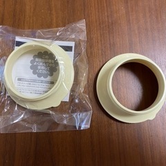 【お譲り先決定】使い捨て哺乳瓶、ほほえみらくらくアタッチメントの画像