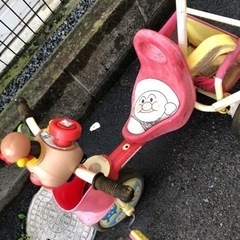 (お話し中‼️)差し上げます‼️アンパンマン三輪車