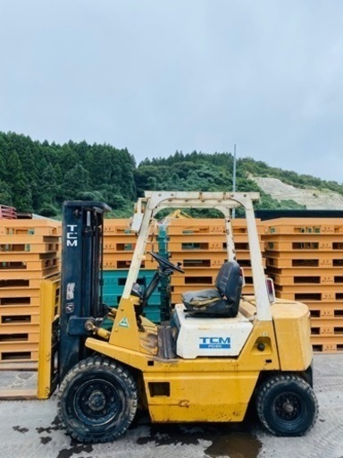 軽油　2トンフォーク　AT