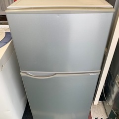 【リサイクルサービス八光　田上店　安心の1か月保証　配達・設置OK】SHARP　冷蔵庫 118L(幅48cm) 右開き ライトシルバー SJ-HA12D-S