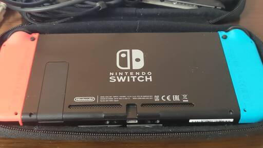 中古☆Nintendo Switch☆初期型☆箱なし☆付属品あり☆おまけ少し