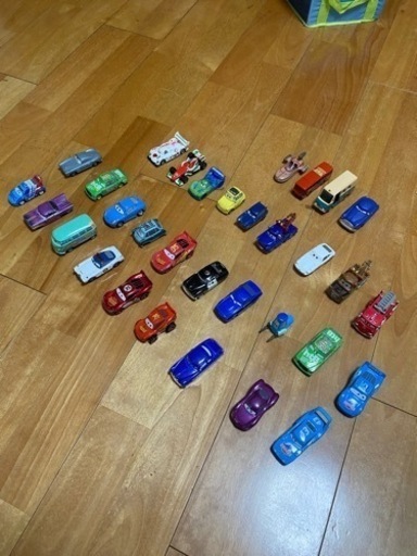値下げ❗️トミカ　カーズ28台　おまけ4台
