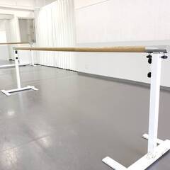 窓から見える緑が癒しをくれる 横幅13.5ｍ 金町 レンタルスタジオ  カフェ - レンタルオフィス