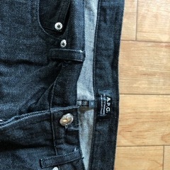 A.P.C. (アーペーセー)プチスタンダードジーンズの画像