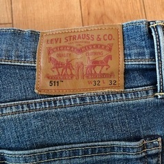 Levi's ジーンズ551の画像