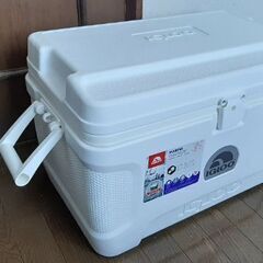 【新品未使用】IGLOO　クーラーボックス　イグルーの画像