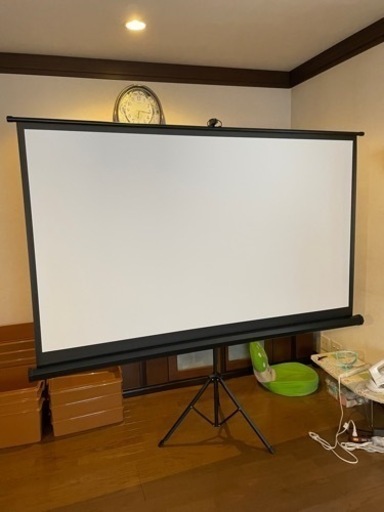終了しました。再掲　84インチプロジェクタースクリーン