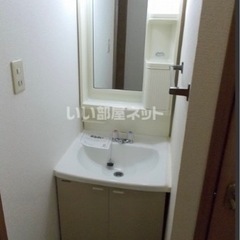 岐阜県大垣市　①即入居可　敷金礼金0 保証人不用　駐車場2台ok 南向き環境抜群　エスポアラージアン　Ｄ棟201号 - 不動産