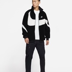 【未使用、完売品】ナイキ  ＸＬ　フリース　スウッシュリバーシブル ボアジャケット SWOOSH BIG NIKEの画像